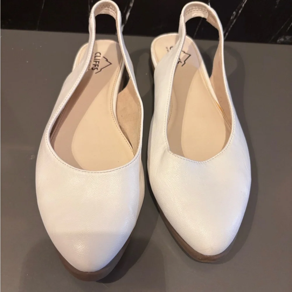 Cliffs by WHITE MOUNTAIN chic cream